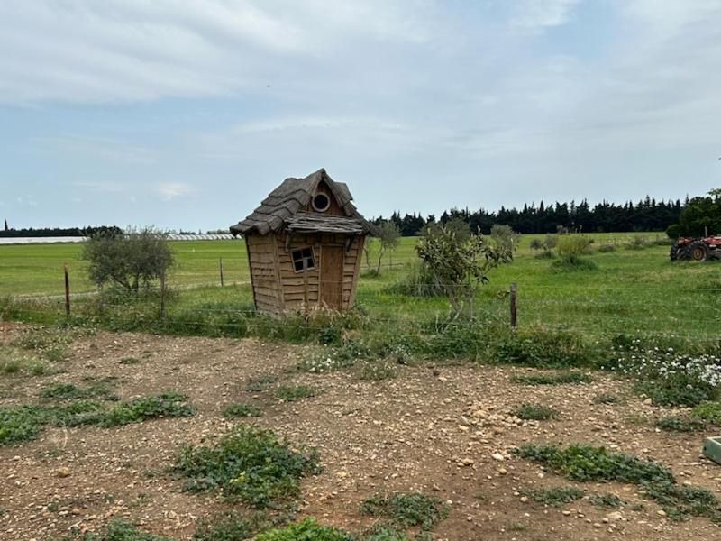 Gite A La Ferme Avec Piscine & Spa Arles Luaran gambar